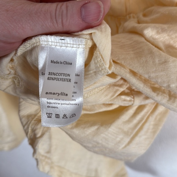 Amaryllis Cream Butter Yellow Slub Cotton Babydoll Top Button Details Size 2X - Picture 3 of 6